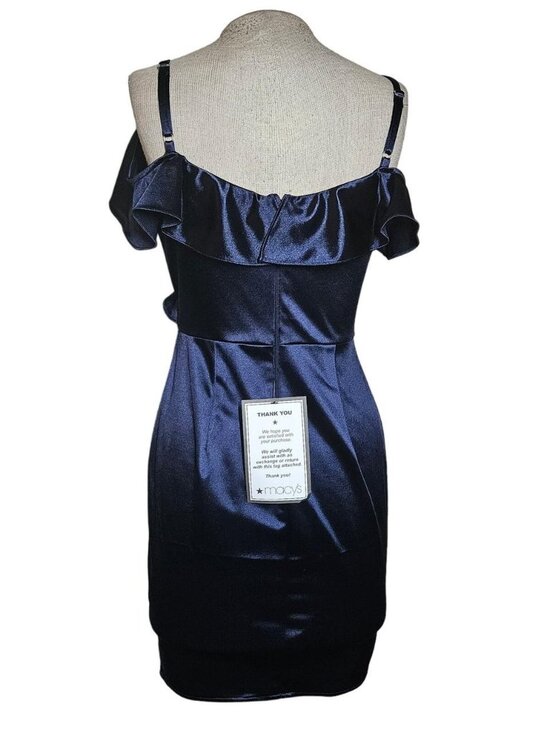 Dresses & Skirts - Bodycon Cocktail Dress